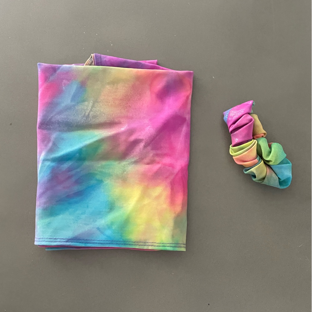 Ritchie Swimwear TyeDye coverup skirt sarong with matching hair tie scrunchy